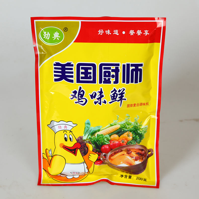 雞精批發(fā)廠家分享其中因?yàn)楹辛穗u肉粉這樣的調(diào)味料才會(huì)吃起來有相同口味